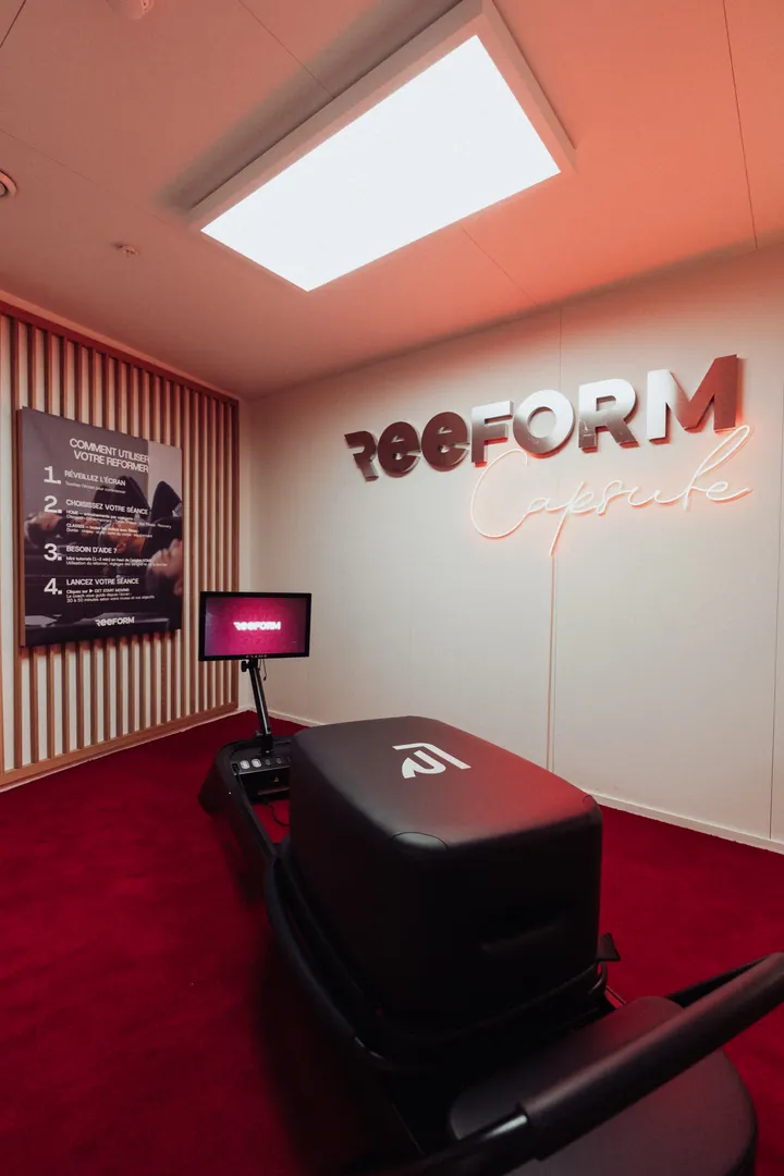 Le Reformer Frame et sa tablette de cours dans la Capsule